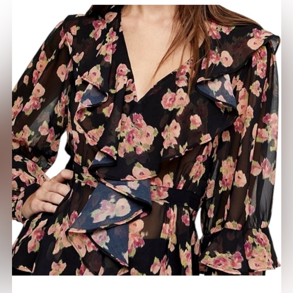 Floral Ruffle Top - Picture 3 of 10